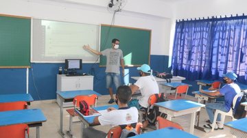 Aulas presenciais voltaram nesta segunda-feira (10) - Foto: Prefeitura de Caraguatatuba