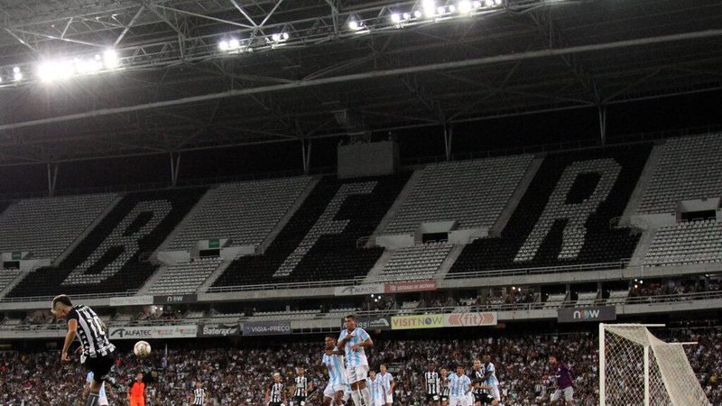 Cavalieri, Kayque e Rhuan participam de treino do Botafogo - Vitor Silva / Botafogo
