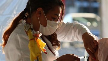 Dia D de vacinação: SP espera aplicar 403 mil segundas doses hoje - © Rovena Rosa/Agência Brasil