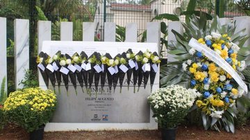 Homenagem aos estudantes mortos no acidente do dia 8 de junho de 2016 na Mogi-Bertioga - Foto: Prefeitura de São Sebastião