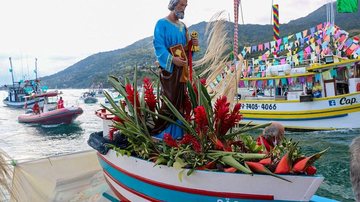 CAPA - Procissão Marítima de São Pedro Pescador reúne 35 embarcações em São Sebastião - Imagem: Divulgação / PMSS