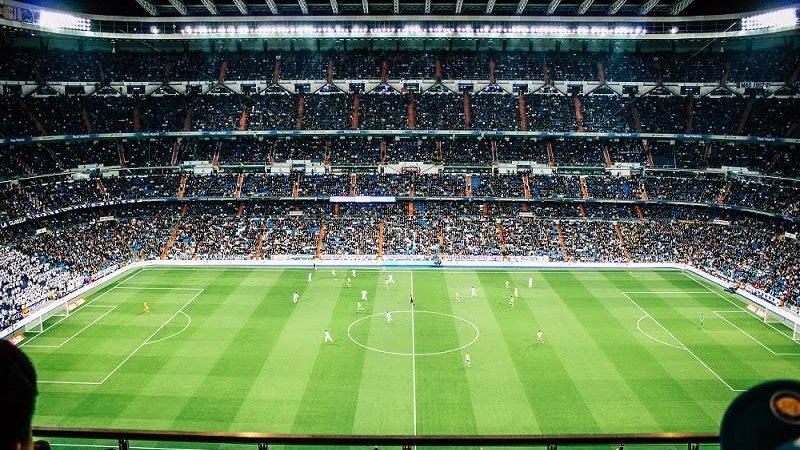 Campo de Futebol 5 a cada 10 jogadores de futebol ganham 1 salário mínimo - Distribuição/CupomValido