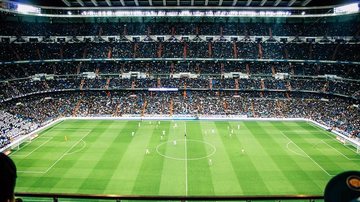 Campo de Futebol 5 a cada 10 jogadores de futebol ganham 1 salário mínimo - Distribuição/CupomValido