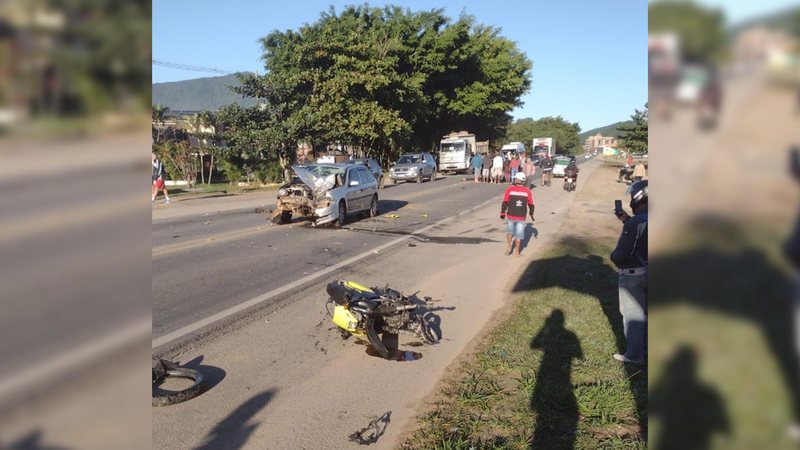 Motociclista morre em grave acidente na rodovia Rio-Santos, (SP-55) - Foto: Reprodução Alerta Vale do Paraíba