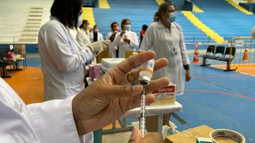 Vacina contra a covid-19 Vacina contra a covid-19 (Coronavac) - Divulgação/Prefeitura de Guarujá