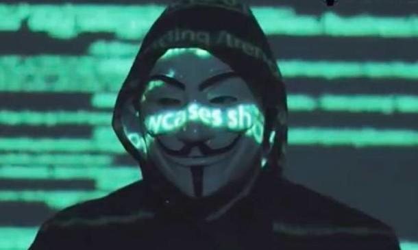 Anonymous também disse que está entre membros do governo Grupo de hackers declara guerra contra Jair Bolsonaro e convoca atos para o Dia da Independência Homem com máscara (anonymous) - Divulgação