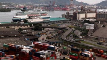 Curso online Fundamentos de logística, infraestrutura e ambiente portuário está com inscrições abertas Santos abre 150 vagas para curso gratuito da área portuária e logística Porto de Santos - Divulgação/Prefeitura de Santos