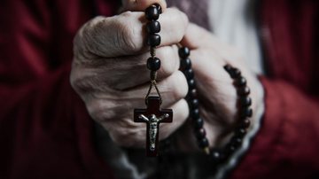 Nossa Senhora do Rosário: saiba a diferença entre Rosário e Terço Rosário Saiba a diferença entre Rosário e Terço - Canção Nova