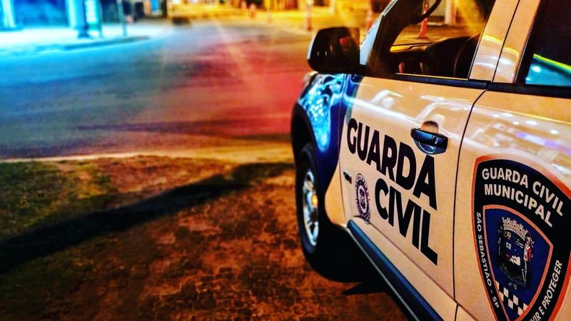 Homem judiou da esposa de 68 anos GCM de São Sebastião cumpre Lei Maria da Penha e prende indivíduo no Canto do Mar Viatura da GCM de São Sebastião - Divulgação