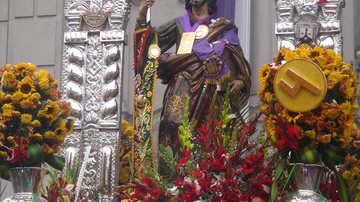 Procissão de São Judas Tadeu em Lima, Peru Procissão a São Judas Tadeu - Miguel Angel Chong