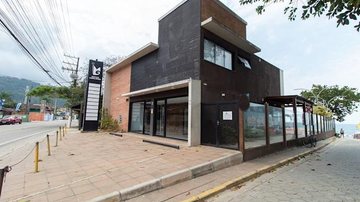 Fachada do prédio do Instituto Gabriel Medina, em Maresias Após briga com a mãe, Gabriel Medina coloca instituto à venda, em Maresias, por R$ 9 milhões predio do instituto gabriel medina - Foto: Divulgação