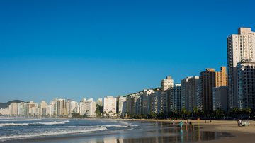 Praia das Pitangueiras, região mais cobiçada de Guarujá, segundo levantamento da QuintoAndar Praia das Pitangueiras Guarujá Praia das Pitangueiras em Guarujá - Foto: Haroldo Kalleder