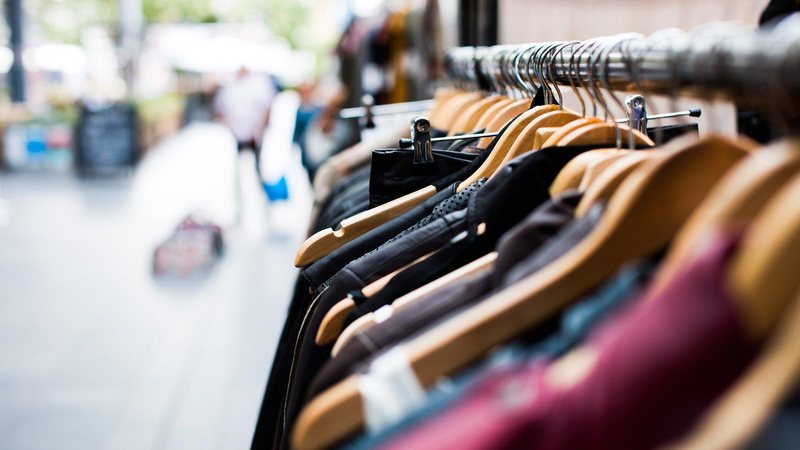 Indivíduo furtou diversas roupas de um comércio localizado no Centro de São Vicente - Imagem ilustrativa por Pixabay