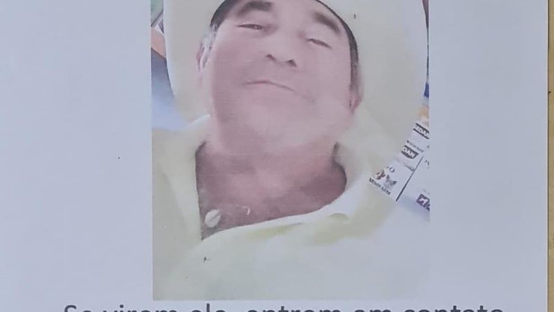 Antônio Carlos está desaparecido desde sábado (4) em Caraguá Família procura homem desaparecido desde 4 de dezembro em Caraguatatuba (SP) homem com chapéu desaparecido - Foto: Divulgação Redes Sociais