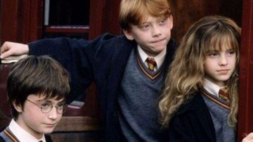 Ainda não foi divulgado quando todos os filmes da saga voltarão aos cinemas brasileiros Todos os filmes da saga Harry Potter serão reexibidos nos cinemas do país Harry Potter, Ron e Hermione - Divulgação