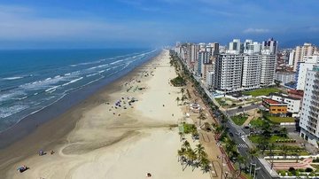 Celular, um android avaliado em R$ 1.200,00, foi devolvido ao dono Orla da praia em Praia Grande Orla da praia em Praia Grande vista de cima - Divulgação/Juicy Santos