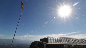 Corpo da vítima foi encontrado próximo ao Pico do Urubu, em trilha de Mogi das Cruzes Pico do Urubu Pico do Urubu e céu azul - Divulgação