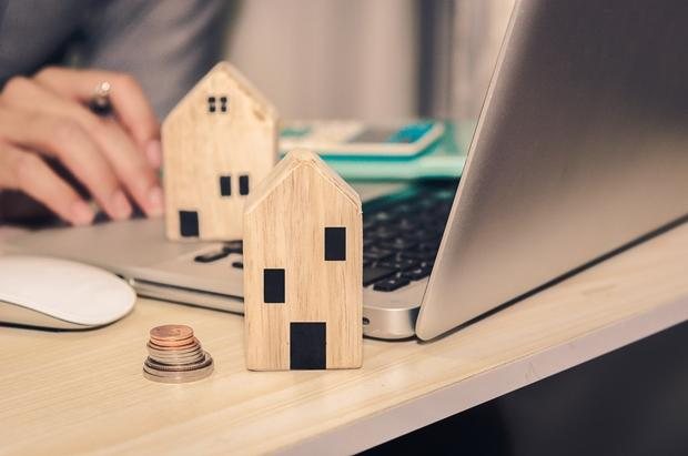 compra do imóvel pela internet - Freepik