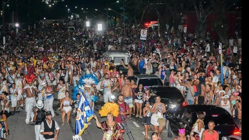 Prefeito ressaltou que Agita Bertioga e Verão Show continuam programados Carnaval 2022 - Divulgação