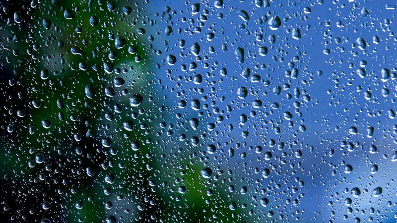 Defesa Civil Estadual faz alerta para grandes volumes de chuva em todo Litoral paulista Confira a previsão do tempo para o Litoral de SP nesta quinta-feira (6) Vidro de janela molhado de chuva - Pixabay