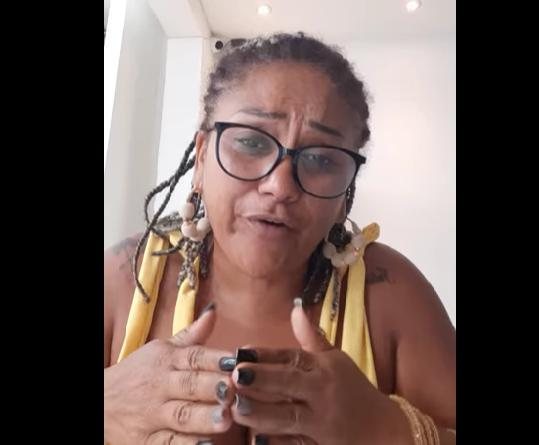 Além de ter realizado um vídeo em Libras, a trabalhadora também divulgou o vídeo da câmera de segurança do local em que o furto aconteceu Libras Trabalhadora fala em Libras e pede por favor para que ajudem a encontrar seu celular - Arquivo Pessoal