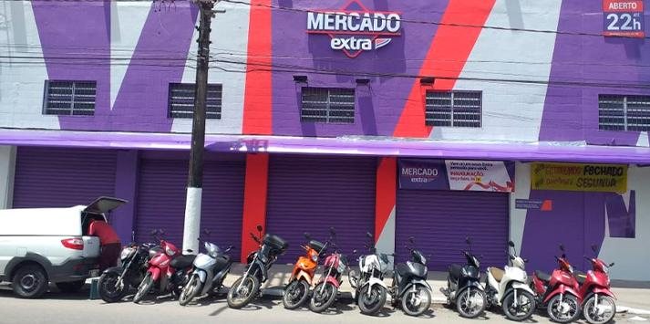 Quadrilha invade mercado e consegue fugir levando R$ 1,5 mil em Guarujá Supermercado Extra - Reprodução Google
