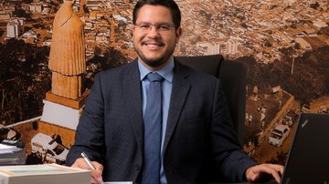 Imagem Entrevista com Aguilar Júnior
