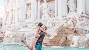 Inscrições já estão abertas; tanto moradores locais como estrangeiros podem participar Casamento na Itália Casal se beijando na Itália - Divulgação