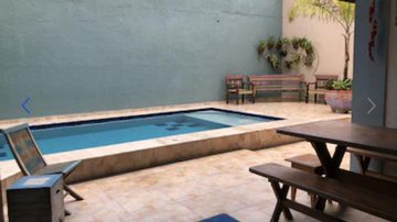 De acordo com a turista, a proprietária pediu 40% do valor total e depois sumiu Casa com piscina Casa para alugar em Bertioga (SP) com piscina e móveis - Arquivo Pessoal