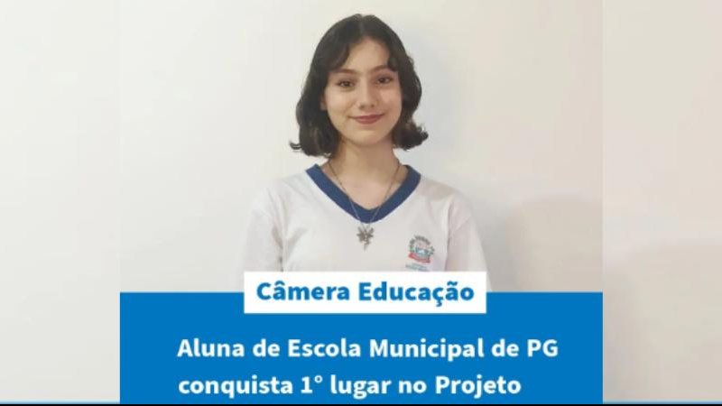 Helena tem 14 anos e estuda na Escola Municipal São Francisco de Assis, no Bairro Boqueirão Helena, aluna vencedora Jovem de cabelo na altura dos ombros e sorrindo para a câmera - Reprodução/Redes Sociais