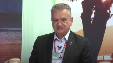 Imagem Entrevista com José Augusto Viana Neto