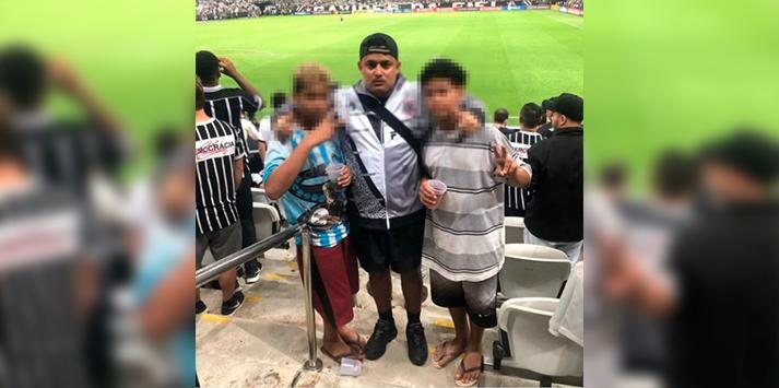 Procon-SP notifica Corinthians após denúncia de racismo a menores Procon-SP notifica Corinthians - Reprodução Sena MC