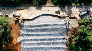Obras no km 33 da Rio Santos devem ser concluídas nos próximos dias em Ubatuba Rio Santos Ubatuba - Divulgação