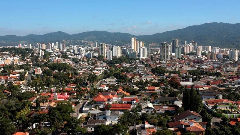 Imagem ilustrativa da cidade de Mogi das Cruzes, local onde aconteceu o crime Mogi das Cruzes Mogi das Cruzes vista de cima - Divulgação