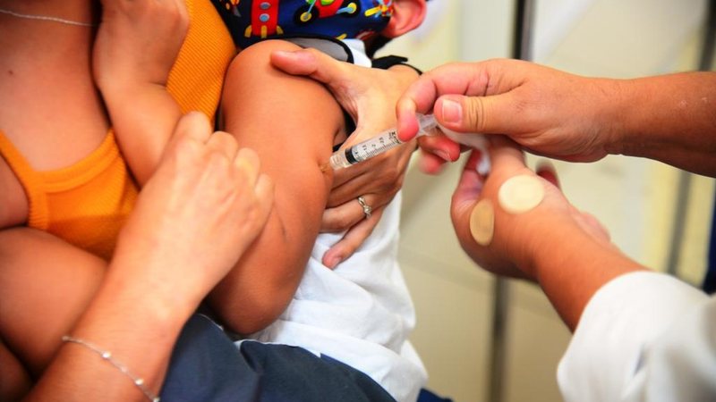 A vacinação é a única forma de prevenção da poliomielite. Todas as crianças menores de cinco anos de idade devem ser vacinadas conforme esquema de vacinação de rotina e na campanha nacional anual Caraguatatuba inicia na segunda-feira vacinação contra Polio - Foto: Divulgação