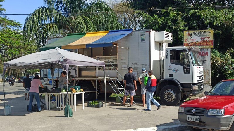 Bora economizar em Guarujá? "Caminhão do Peixe" é boa opção para quem quer economizar em Guarujá Caminhão do Peixe e Feira de Agricultura Familiar em Guarujá - Prefeitura de Guarujá