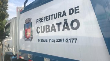 A prefeitura destaca que a coleta do lixo domiciliar ocorrerá sempre de segunda a sexta-feira, das 6h às 14h30 Caminhão de reciclagem Caminhão da prefeitura de Cubatão para recolher lixo - Divulgação
