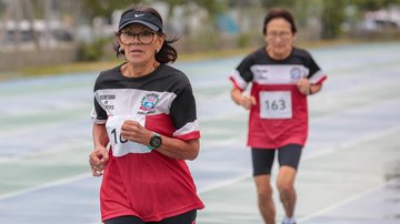 Equipe de atletismo de Praia Grande Delegação de Praia Grande embarca para a final dos Jogos da Melhor Idade Idosas em prova de atletismo - Imagem: Divulgação / Fred Casagrande / Prefeitura de Praia Grande