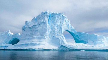'Gelo zumbi' está prestes a derreter e elevar mais de 25 cm o nível do mar  Geleira zumbi - Foto: Shutterstock