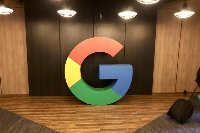 Escritório do Google em São Paulo Google vai conceder meio milhão de bolsas de estudo em cursos de tecnologia; saiba como se candidatar Logo gigante do google - Imagem: Reprodução / Google