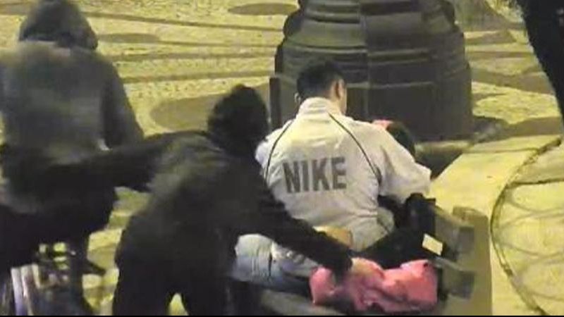 casal foi surpreendido e roubado por três jovens e três adolescentes Criminalidade no Litoral - Divulgação PMS