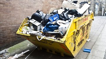PG recolhe 15 toneladas de lixo de ponto irregular de descarte e 24h depois local está novamente sujo - Imagem Ilustrativa por - Nathan Copley por Pixabay