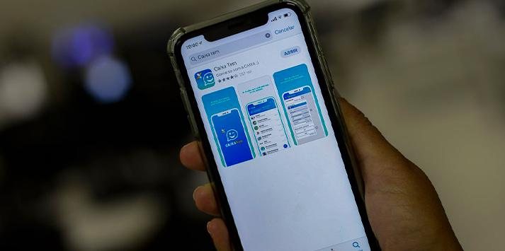 Cerca de 12 milhões de pessoas não sacaram o crédito de até R$ 1 mil no app Caixa Tem Saque FGTS - Marcello Casal Jr/Agência Brasil