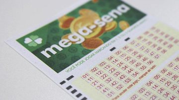 As apostas podem ser registrados até às 19 horas do dia do sorteio Mega-Sena acumula e próximo concurso deve pagar R$ 17 milhões Volante da Mega-Sena - Sorte Online