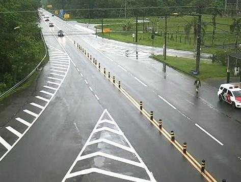 Km 98 da rodovia Mogi-Bertioga Veja como está a rodovia Mogi-Bertioga nesta manha de sexta-feira (6) - DER-SP