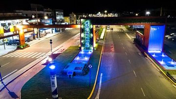 A alteração do trajeto acontece em  13, 14, 20, 21, 27 e 28 de janeiro Bertioga Entrada da cidade de Bertioga - Divulgação/Prefeitura de Bertioga
