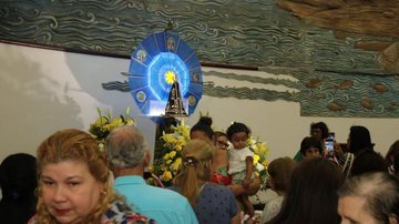Festa da Padroeira do Brasil leva milhares de fiéis à paróquia na Aparecida Paróquia - Foto: Raimundo Rosa