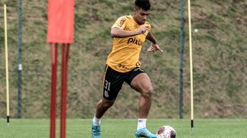 Imagem Santos vence o São Bernardo em jogo-treino, por 2x0