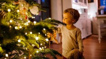 Acidentes elétricos e valor da conta de energia acendem o alerta Luzes de Natal - Getty Images/Reprodução
