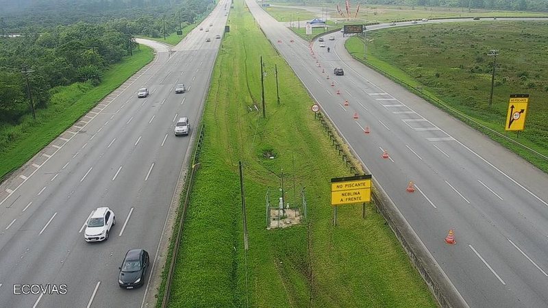 Km 40 da rodovia dos Imigrantes na manhã de hoje Rodovias Anchieta e Imigrantes fluem bem na primeira manhã de 2023 Rodovia fluindo bem - Imagem: Divulgação / Ecovias